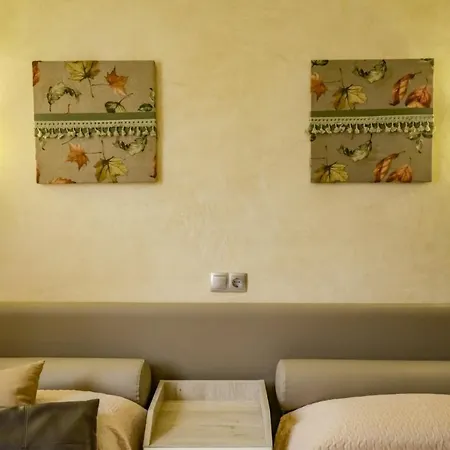 Yourhouse Ronda Playa Holidays * Can Picafort (Mallorca)